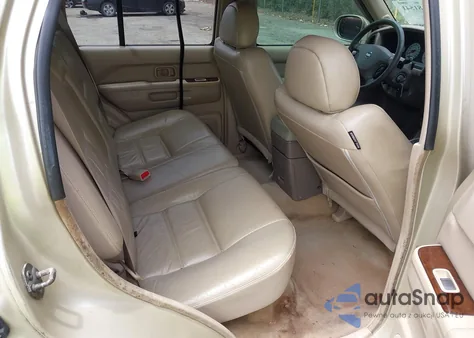 2002 Nissan Pathfinder Le from USA, damaged, VIN JN8DR09X52W660143